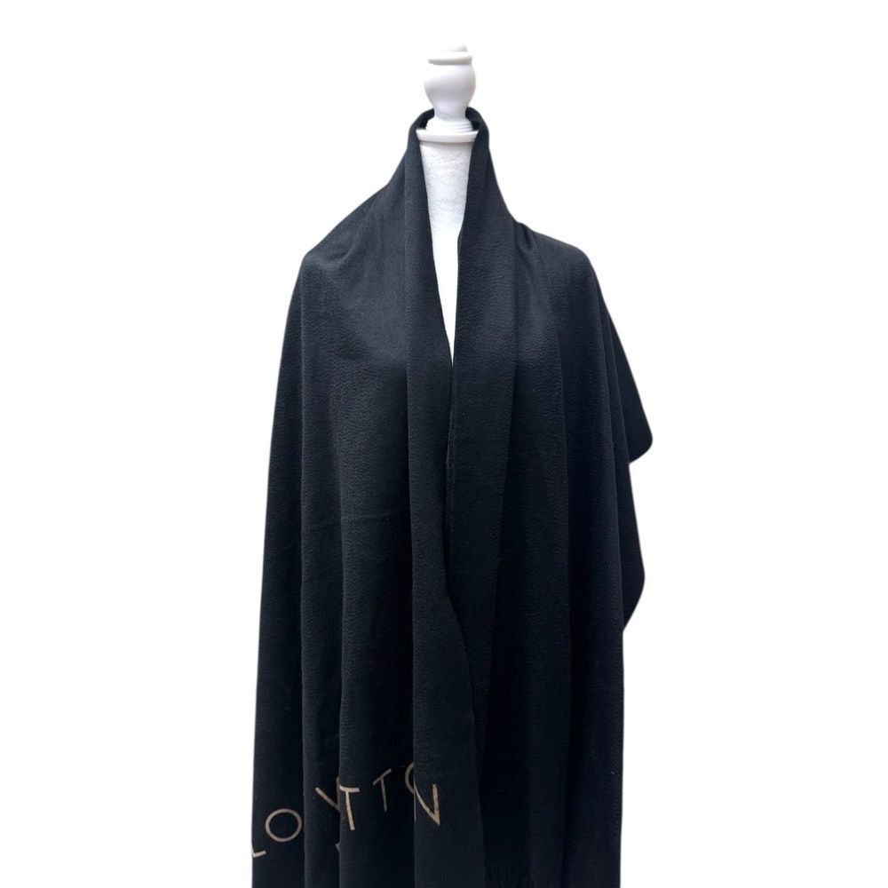 Louis Vuitton Black and Gold 100% Cashmere Large Logo Shawl Wrap Stole Auth - Picture 9 of 16
